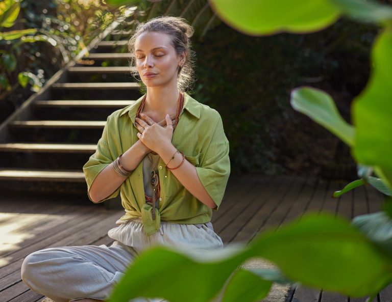 Soin reiki pour illustrer l'article sur les kotodama